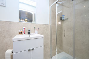 Photo 15- click for photo gallery